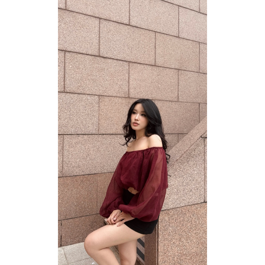 LIBEROSIS - Áo trễ vai tay phồng form bí croptop BUBBLES TOP (xuyên thấu phải dùng bra dán) | BigBuy360 - bigbuy360.vn