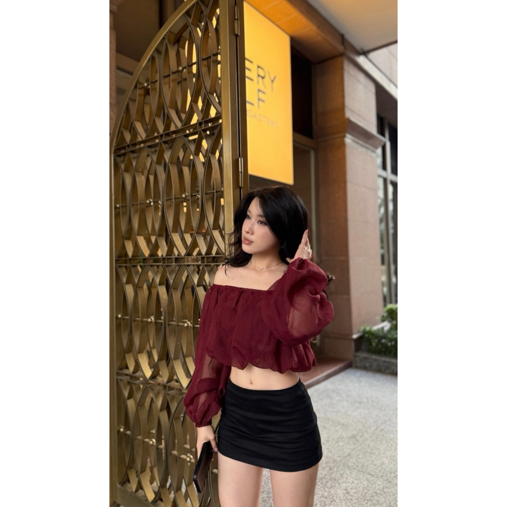LIBEROSIS - Áo trễ vai tay phồng form bí croptop BUBBLES TOP (xuyên thấu phải dùng bra dán) | BigBuy360 - bigbuy360.vn
