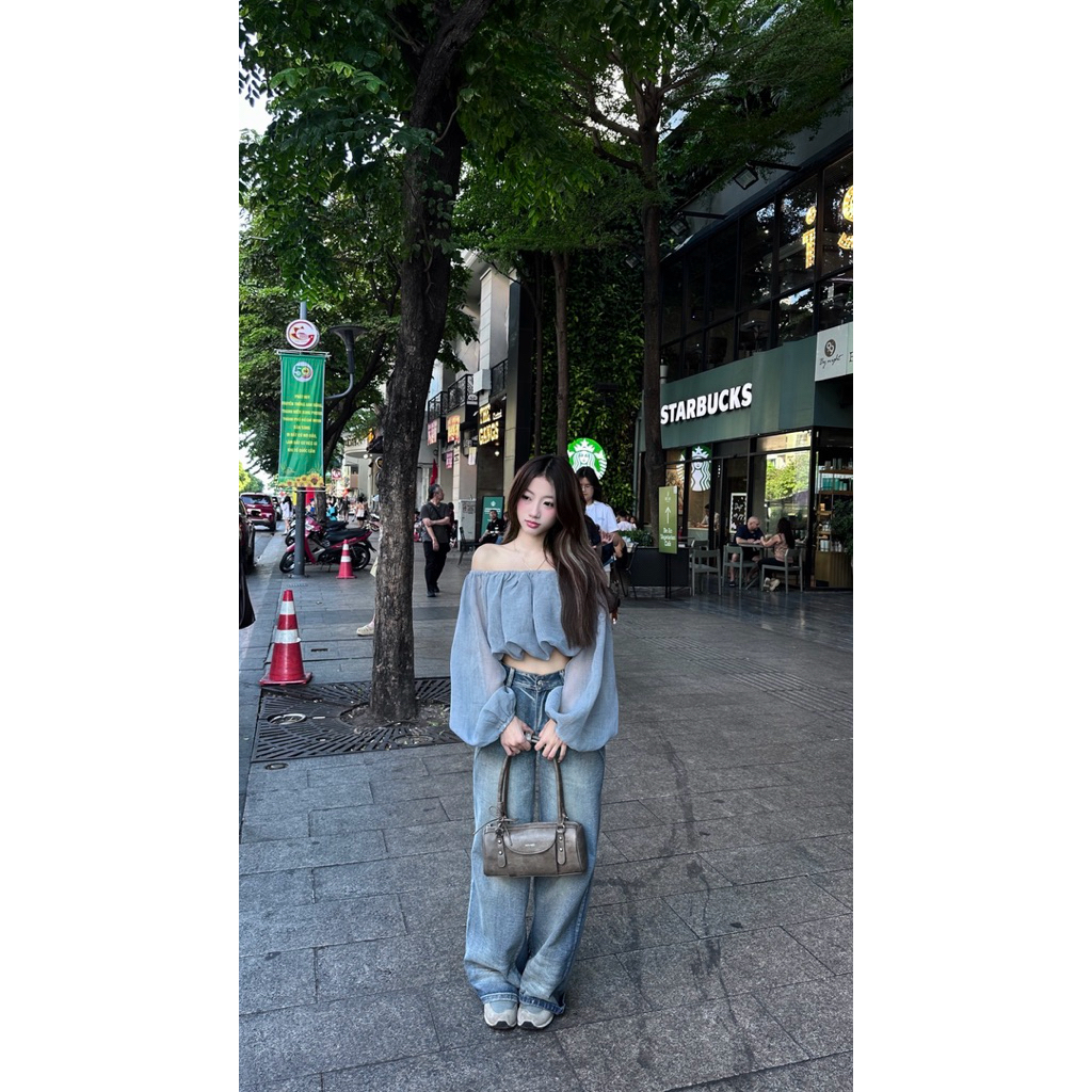 LIBEROSIS - Áo trễ vai tay phồng form bí croptop BUBBLES TOP (xuyên thấu phải dùng bra dán) | BigBuy360 - bigbuy360.vn
