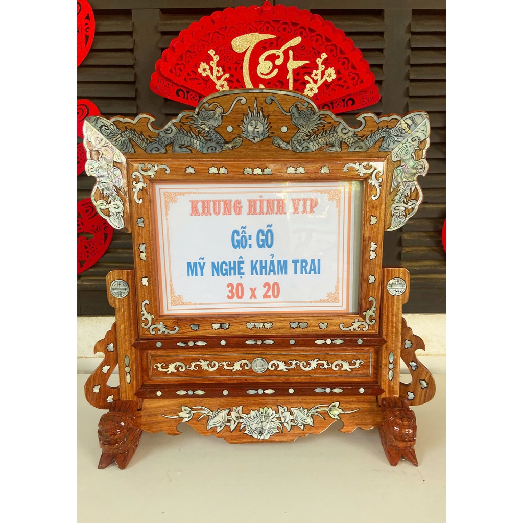 Khung hình ảnh thờ gỗ Hương 30x20