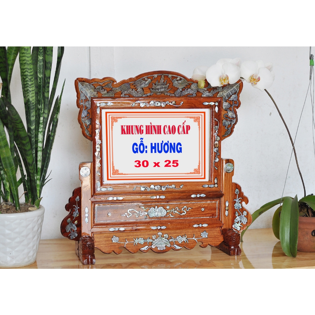 Khung Hình Thờ Ngang Gỗ Hương 30x25