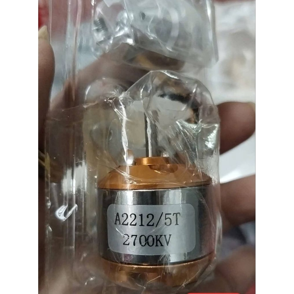 Động Cơ không chổi than Brushless Motor  A2212/5T 2700KV