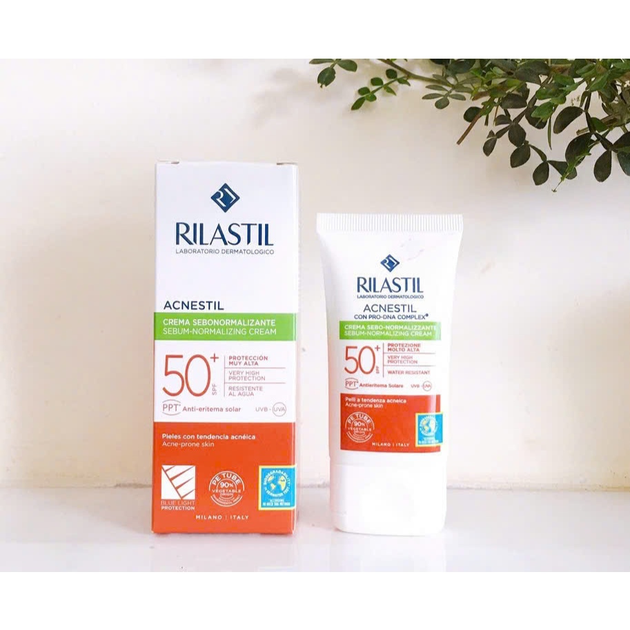 Kem Chống Nắng Cho Da Dầu Mụn Rilastil Acnestil Sebum-Normalizing Cream SPF 50+