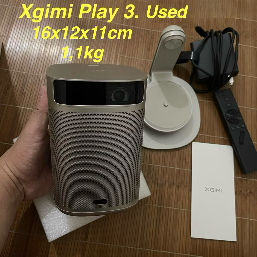 Máy Chiếu Xgimi Play 3. Used Full HD, Chip 0.33, Setting Tiếng Anh, cài sẵn các app nhận hàng chỉ cầ