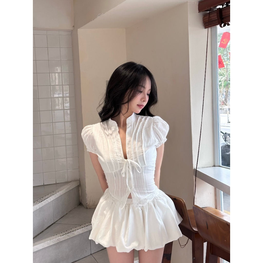 Áo Kiểu Nữ Dáng Croptop Chi Tiết Cổ Tàu Tay Bồng Cột Dây Nơ Mùa Hè Ki mee - Áo CROPTOP Siêu HOTHIT 2026 KA832 | BigBuy360 - bigbuy360.vn