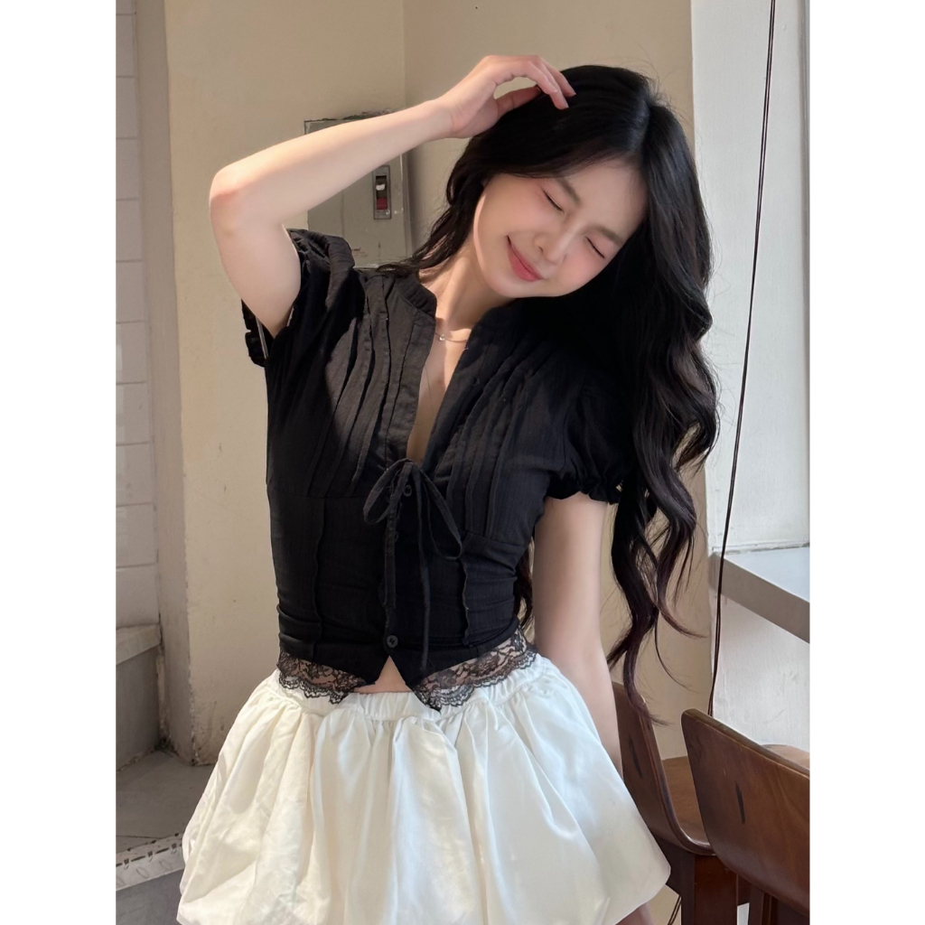 Áo Kiểu Nữ Dáng Croptop Chi Tiết Cổ Tàu Tay Bồng Cột Dây Nơ Mùa Hè Ki mee - Áo CROPTOP Siêu HOTHIT 2026 KA832 | BigBuy360 - bigbuy360.vn