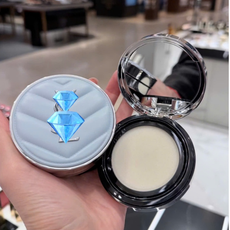 Phấn Nước Y All Hours Blur Cushion Powder 14g