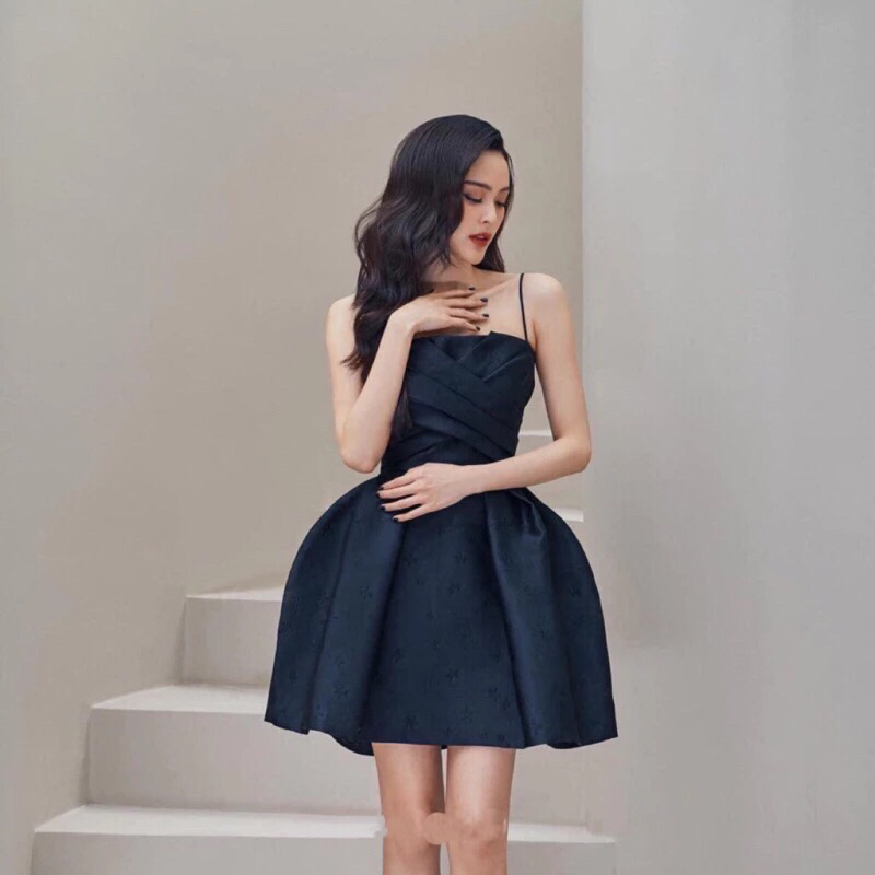 Thanh lý Váy Lane JT size M