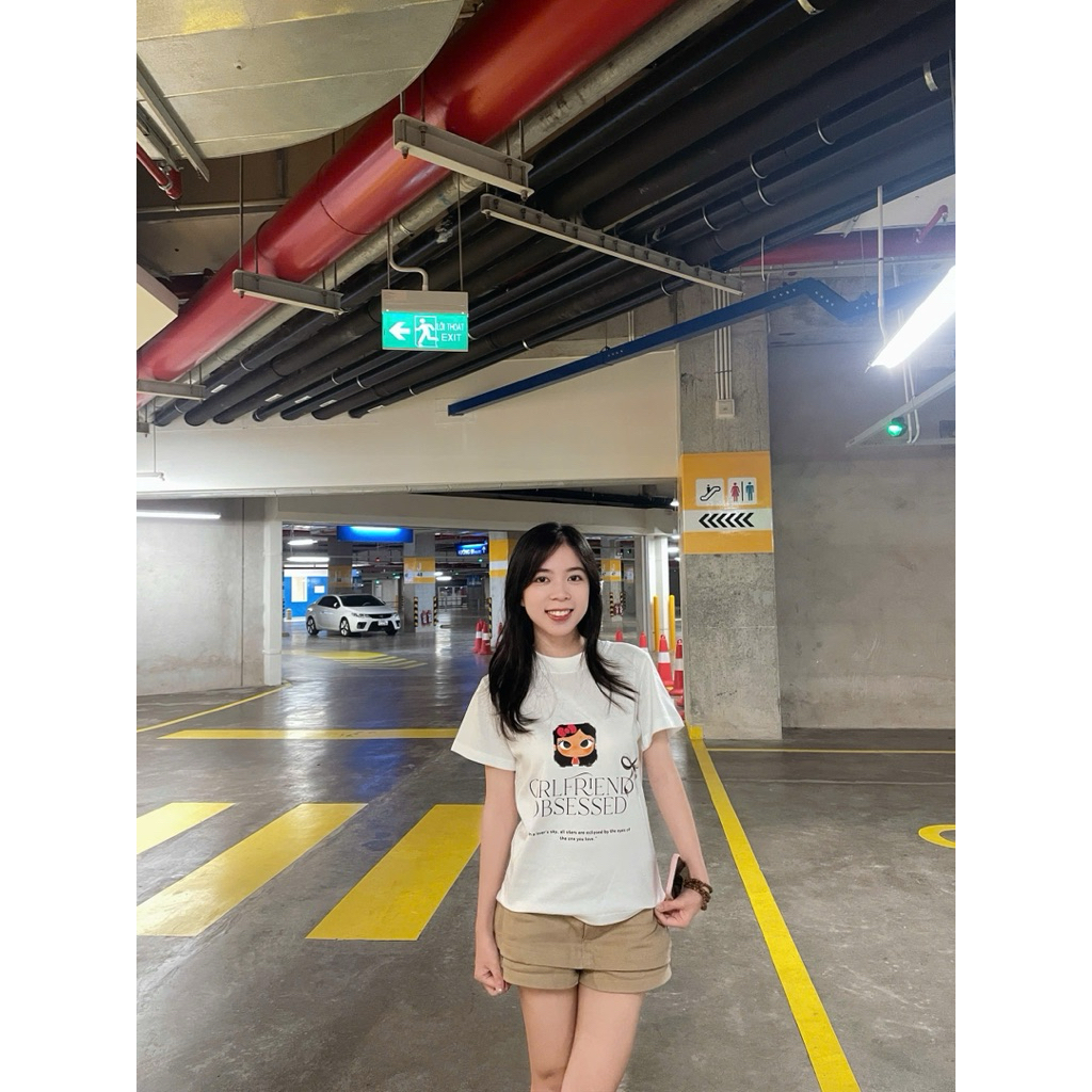 Áo Thun Cặp Đôi Cotton 100% “Girlfriend Obsessed / Boyfriend Obsessed” – Form Basic Unisex, Mềm Mịn 