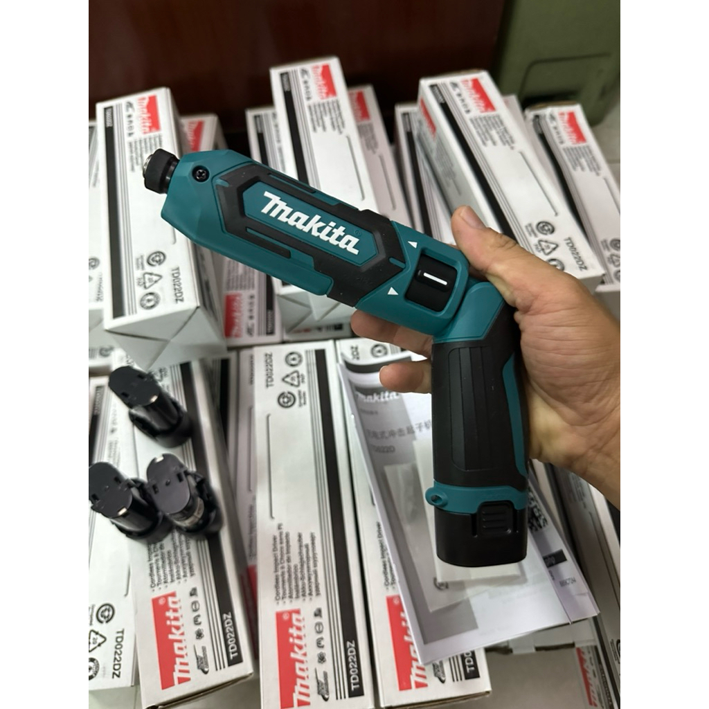 Vít gập Makita 7.2v TD022D new hãng mới 100%. Hệ có búa 25N/m cò bi lăn điều tốc.