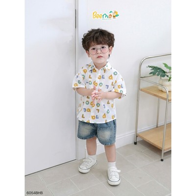 Set sơ mi cộc Beemo in tràn chữ vải thô hàn thoáng khí cho bé mặc đi chơi từ 9-24kg 6054BHB