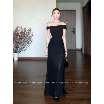 Nasty Dress Wonderhouse Đầm thiết kế trễ vai dáng dài chất vải dày dặn dư tiệc , dạo phố sang trọng