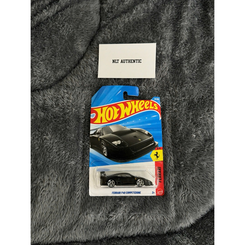 Xe Hotwheels Ferrari F40 COMPETIZIONE Black