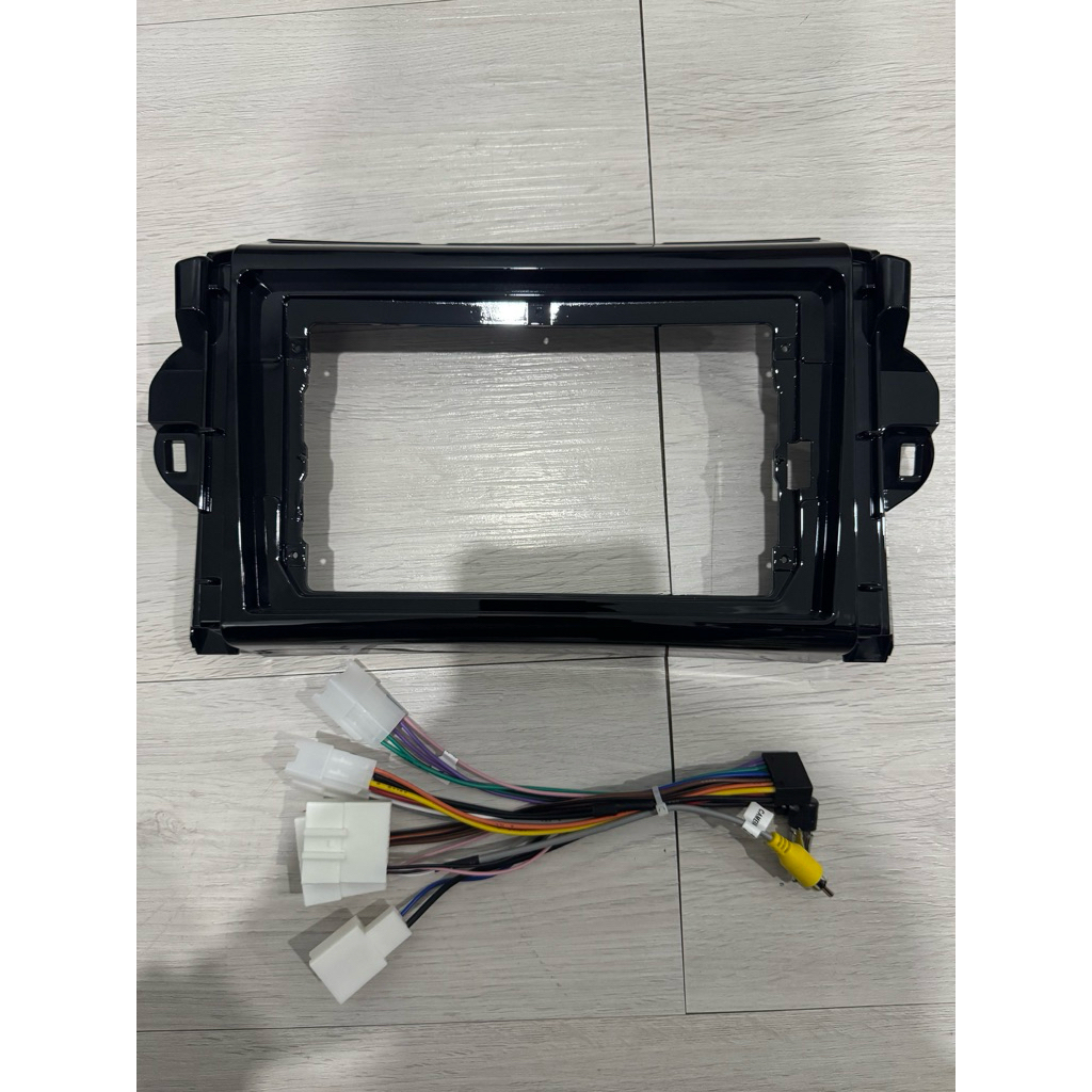 MẶT DƯỠNG TOYOTA FORTUNER 2017-2026 9INCH