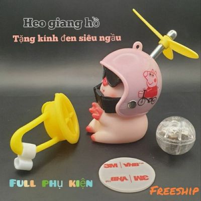 Heo Hồng Xã Hội Đen Siêu Ngầu Đội Mũ Bảo Hiểm Gắn Xe, Trang Trí Xe Hơi , Xe Máy , Xe Đạp