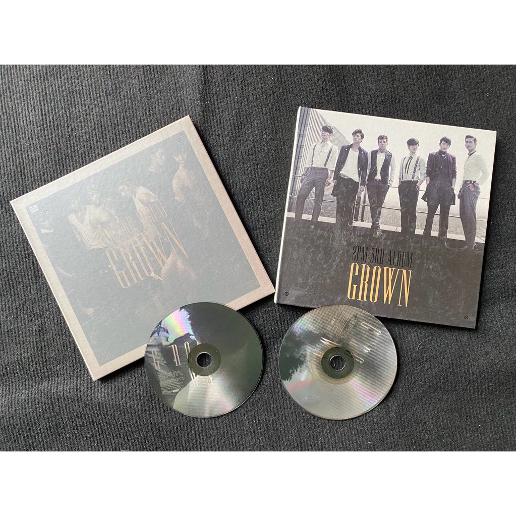 2PM mini album Grown không bao gồm photocard
