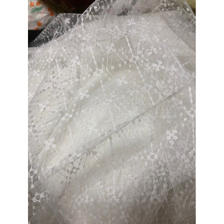 vải voan lưới hoa bi