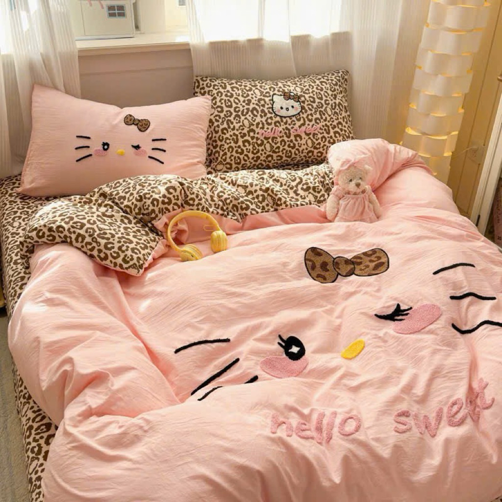 OM - Bộ Chăn Ga Đũi Thêu Hello Kitty – Ga Giường Cotton Đũi Mềm Mát, Full Set Cao Cấp (vỏ chăn chưa 