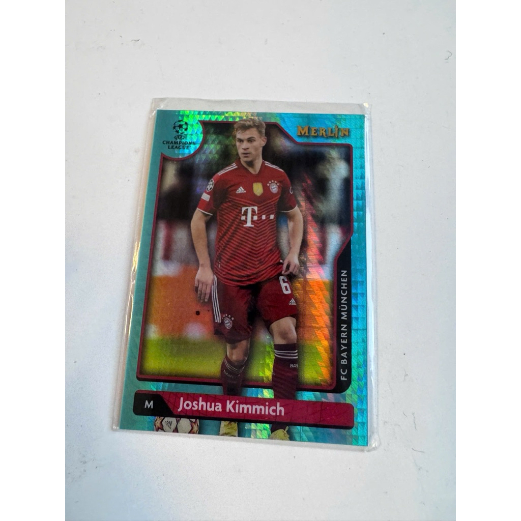 Thẻ bóng đá #N355 Joshua Kimmich Bayern Munich Topps Merlin 2021/22