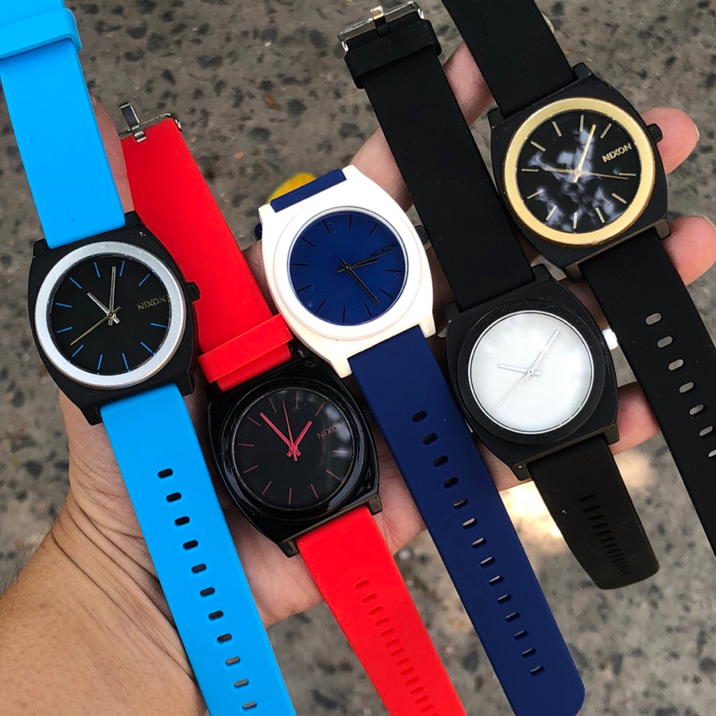 Đồng hồ Nam NIXON sắc màu thời trang