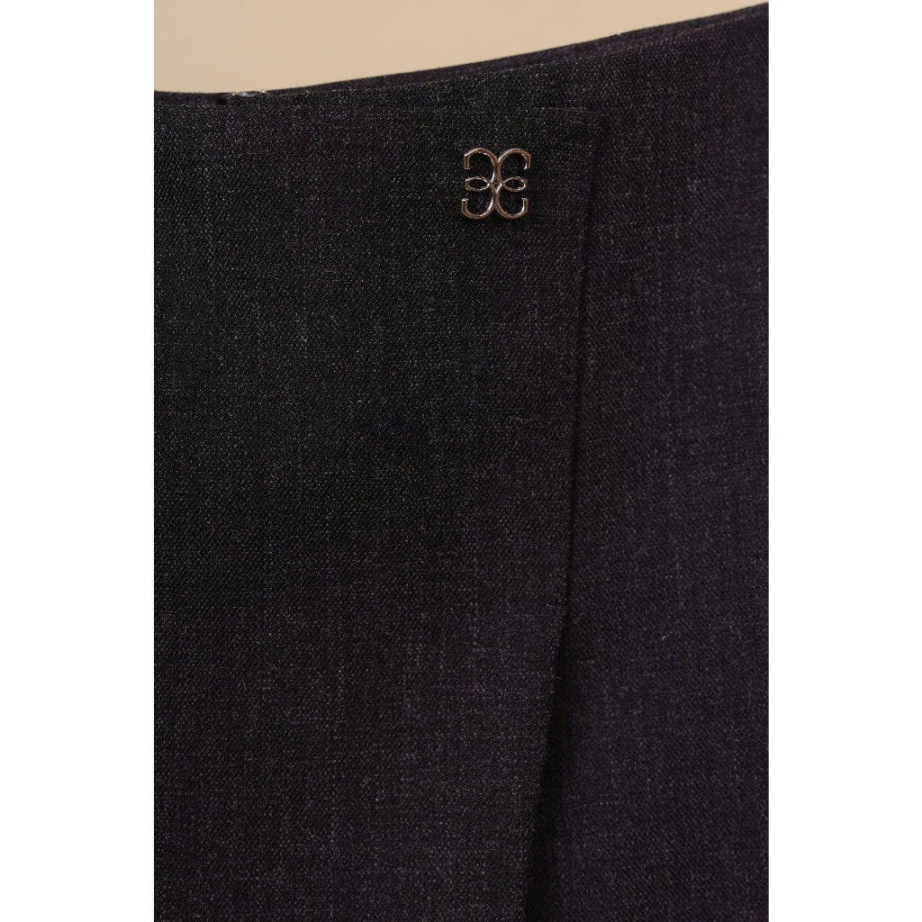 (𝐓𝐡𝐞 𝐔𝐩𝐰𝐢𝐧𝐝 𝐊𝐢𝐭𝐞) Quần short dạ mã lai vạt chồng, form basic dễ mix đồ, trẻ trung năng động thời trang nữ Calie QS057 | BigBuy360 - bigbuy360.vn