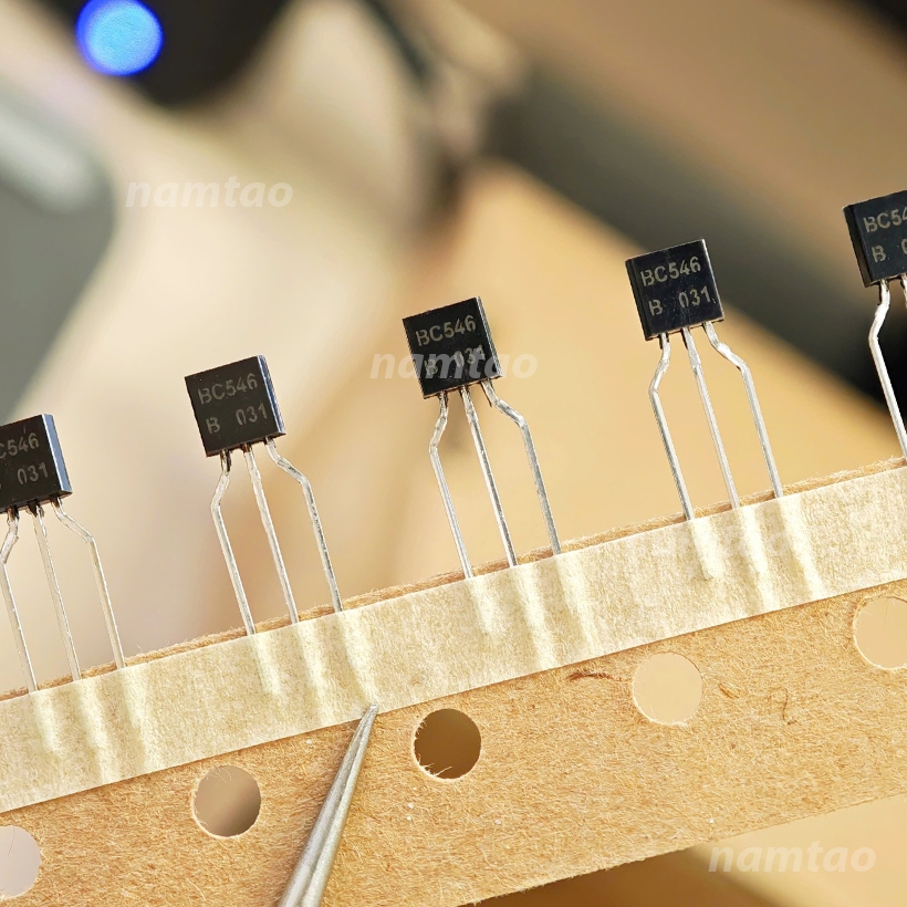 Transistor BC546 BC556 C546 C556 hãng CJ mới 100%