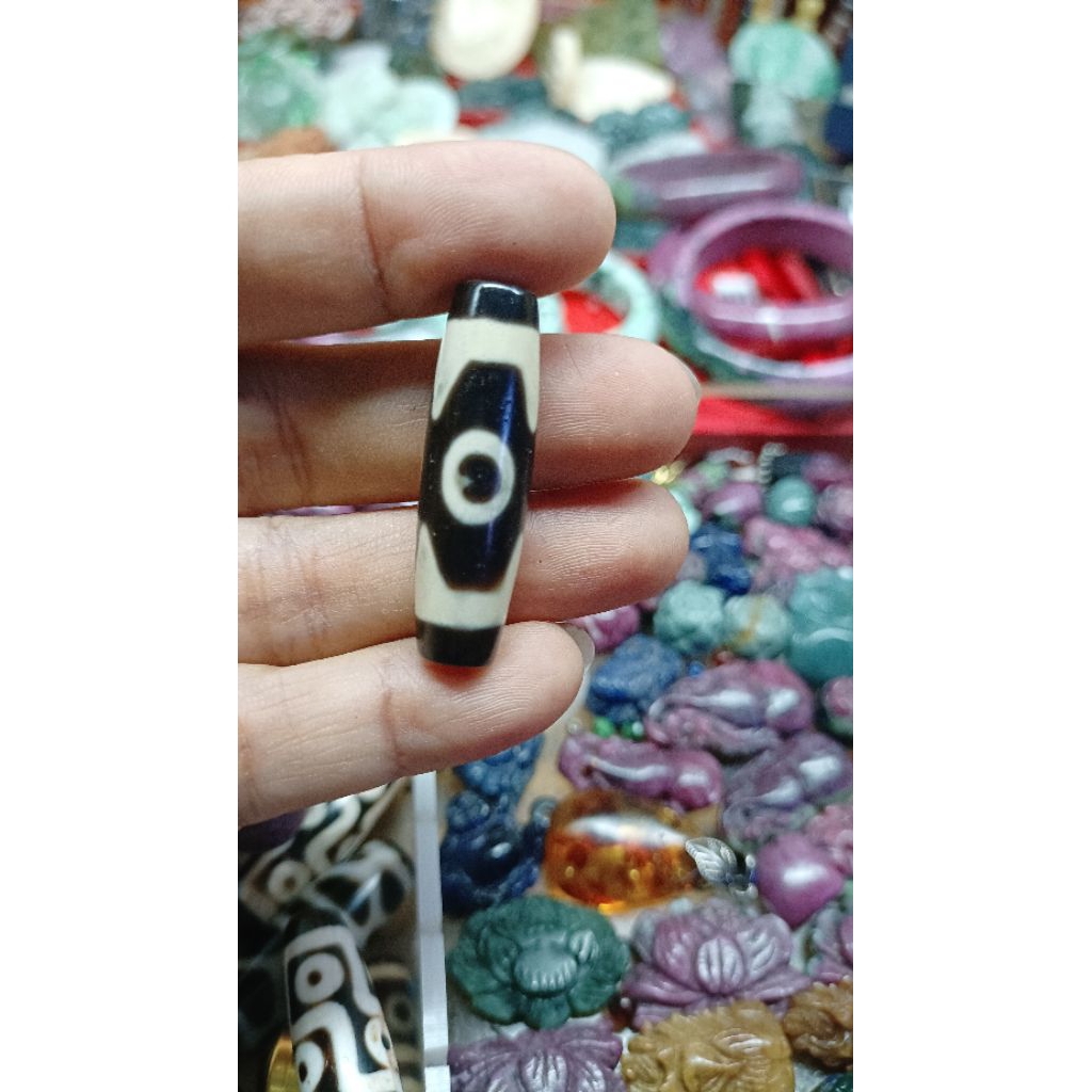 dzi 3 mắt.