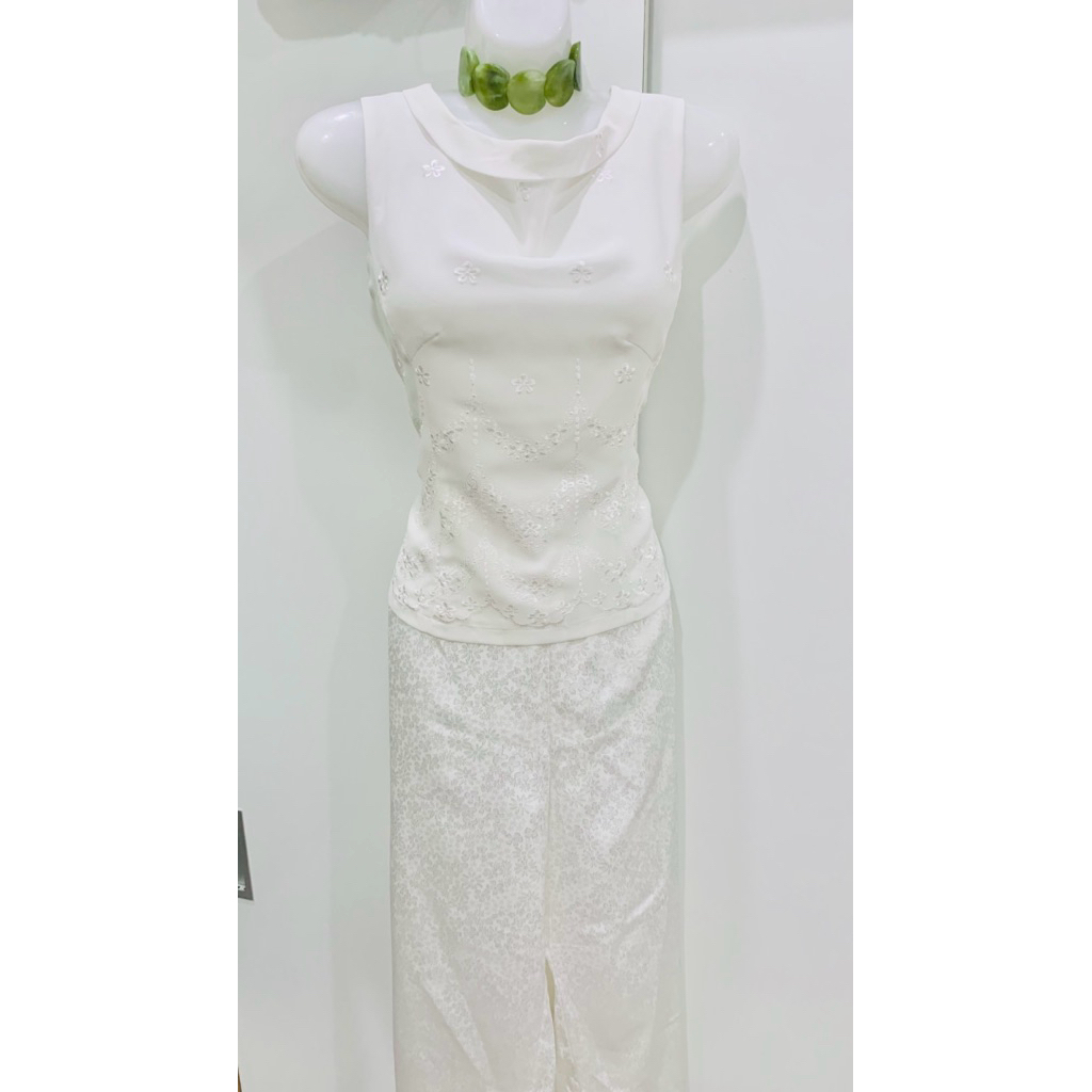 💐👑♻️[✨Newly Items] 👑 Designed Silky White Elegance [🎀SONRISA’s APRIL 2️⃣0️⃣2️⃣6️⃣🎇🐎🎆] (Uploading 🚛💌♻