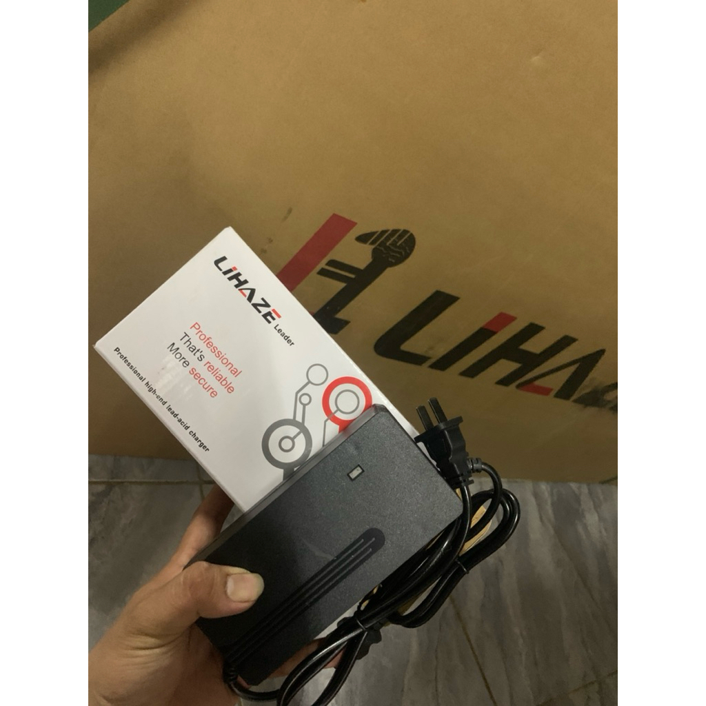Sạc 60v20ah LIHAZE.v1