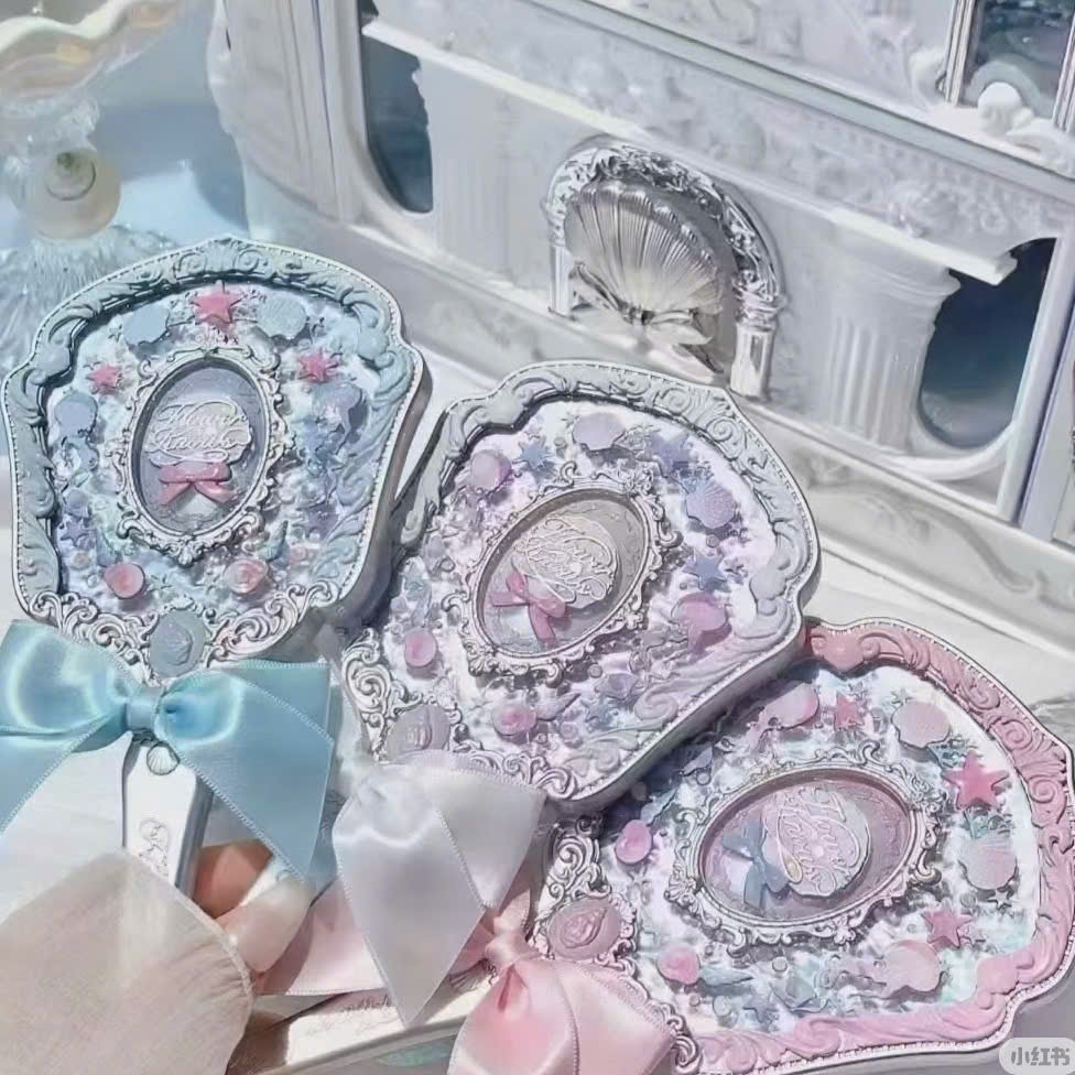 SẴN - HỎA TỐC HCM - Flower Knows Shell Mirror – Gương Sò