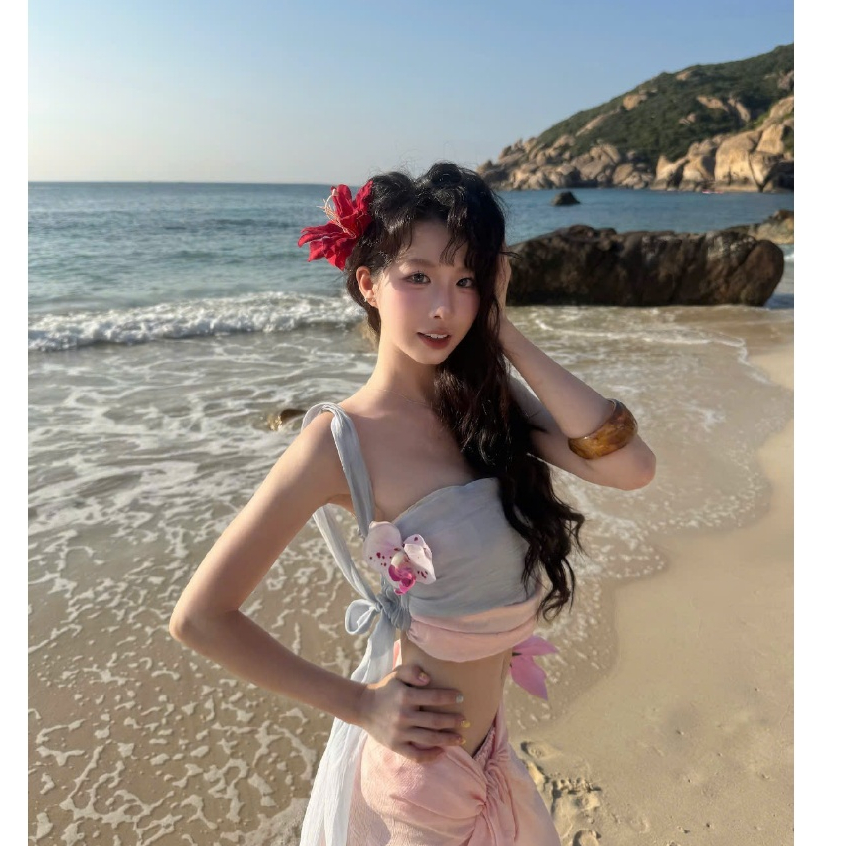 EDA - SET Bikini Đi Biển Áo Croptop Cao Cấp Phối Chân Váy Dài Cao Cấp Đính Hoa Phụ Kiện Xanh Hồng EDA Boutique | BigBuy360 - bigbuy360.vn