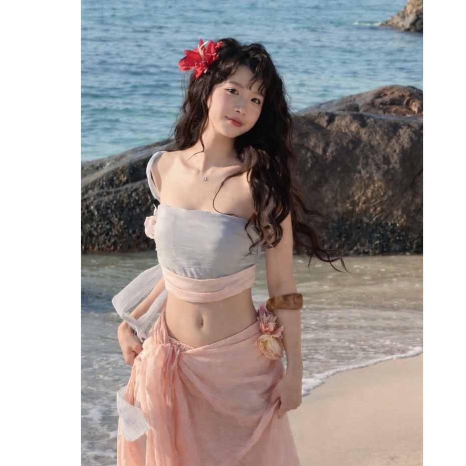 EDA - SET Bikini Đi Biển Áo Croptop Cao Cấp Phối Chân Váy Dài Cao Cấp Đính Hoa Phụ Kiện Xanh Hồng EDA Boutique | BigBuy360 - bigbuy360.vn