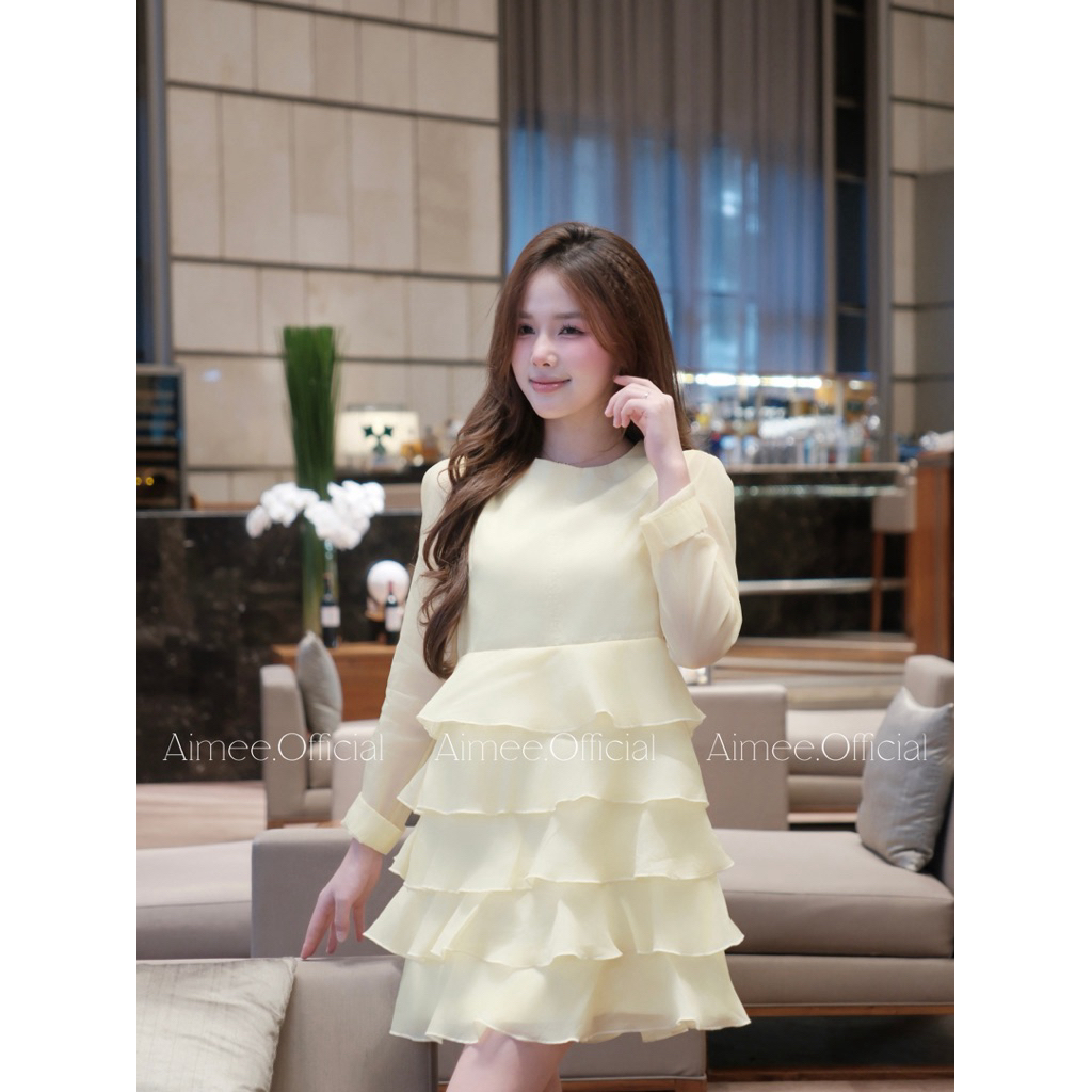 YELLOW DRESS / VÁY TẦNG TAY DÀI VÀNG PASTEL | BigBuy360 - bigbuy360.vn