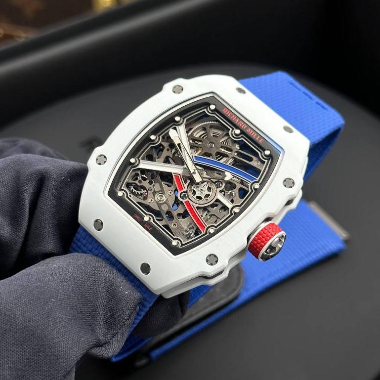 Đồng hồ nam Ri.chard Mile RM67-02 • Size 38 x 47mm • Độ dày 7.8mm | Carbon siêu nhẹ | Trắng xanh