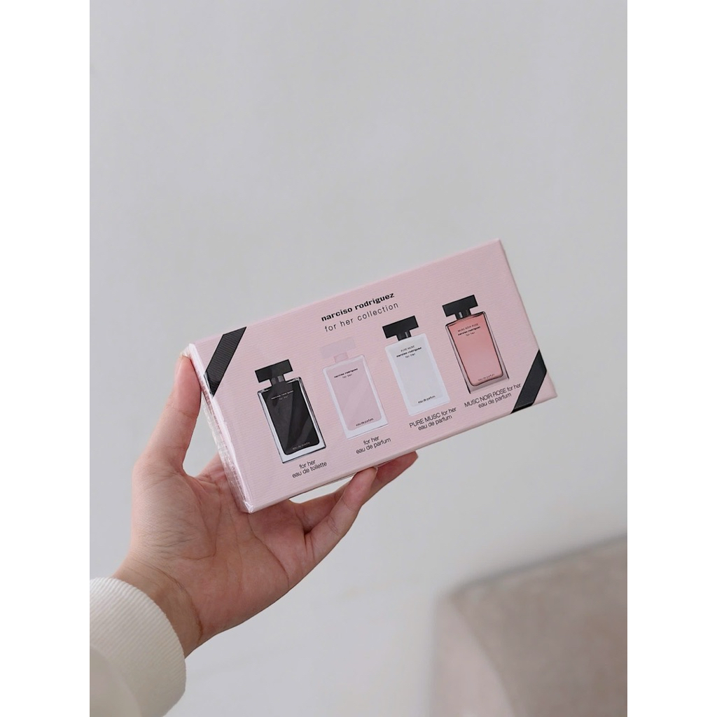 💕 𝙎𝙀𝙏 𝙉𝑼̛𝑶̛́𝘾 𝙃𝙊𝘼 𝙉𝘼𝙍𝙄𝙎𝘾𝙊 𝙍𝙊𝘿𝙍𝙄𝙂𝙐𝙀𝙕 𝙁𝙊𝙍 𝙃𝙀𝙍 𝙈𝙄𝙉𝙄 💕