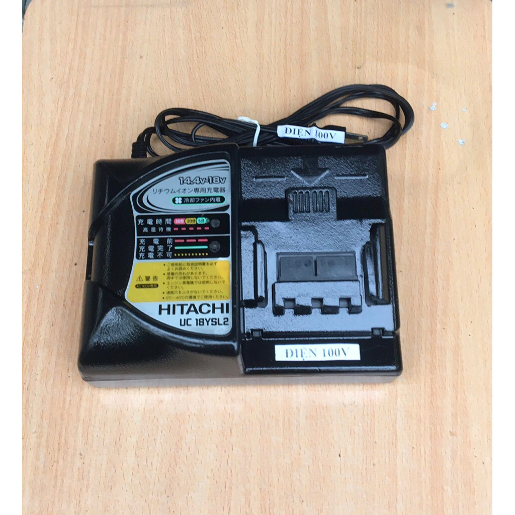 Sạc Hitachi 14.4V - 18V. Sạc Pin lion. Điện 100v-120V .Sạc Hitachi  Zin Nhật 14.4V-18V. Sạc  Hitachi