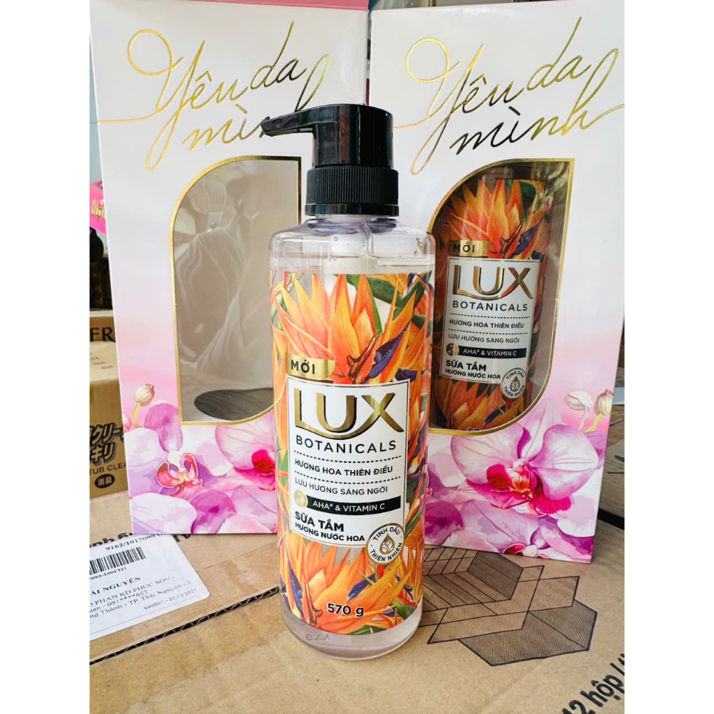Sữa tắm Hương Nước Hoa Lux Hương Lan Tiên & Tràm Trà 530g