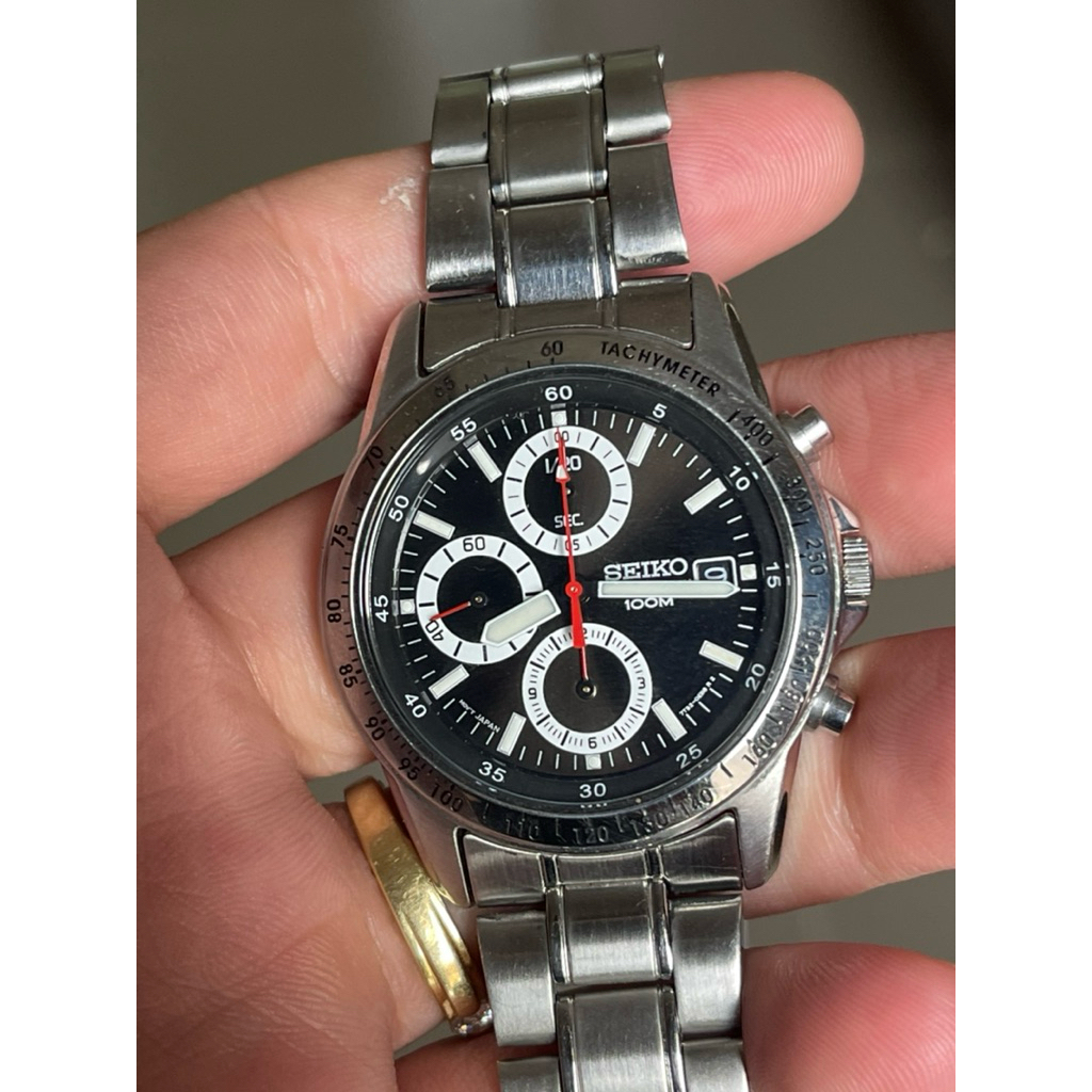 Seiko Chronograph size 39mm, zin 100%, dây 19cm