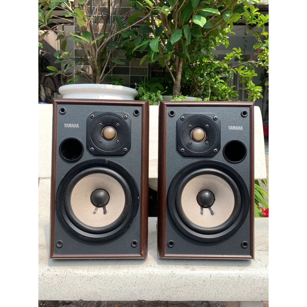 Bán Cặp Loa Booksheolf Nghe Nhạc YAMAHA NS - 2 (loa về ko lưới) tiếng cực hay  hàng bãi nhật