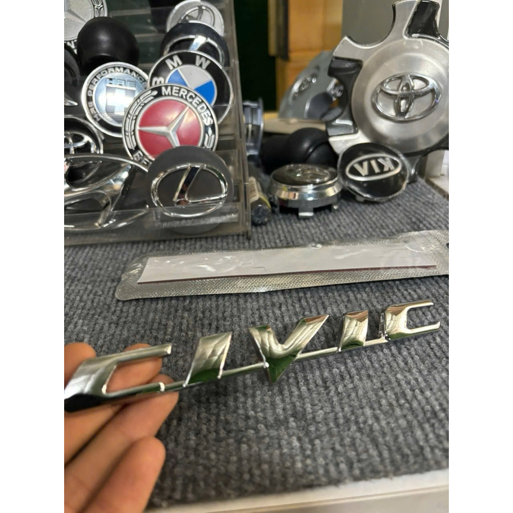 Logo Civic chữ civic kim loại Biểu Tượng Phía Sau Cốp Xe Honda Civic bằng kim loại