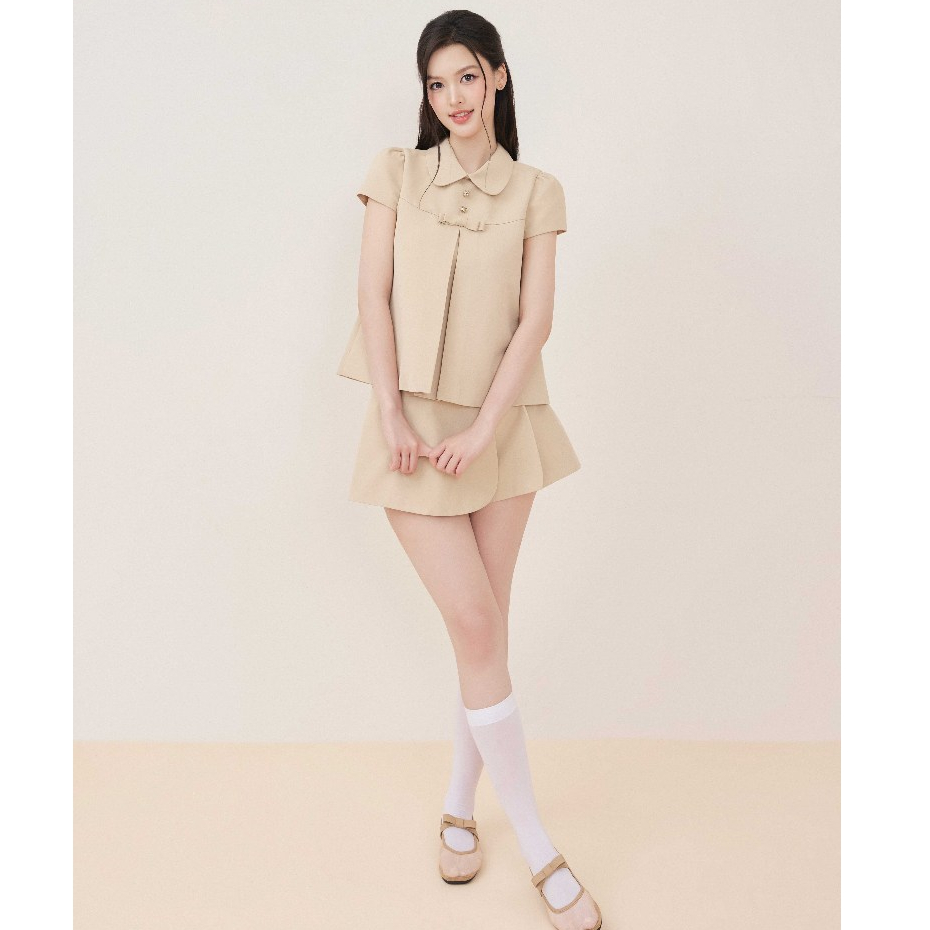 SERA - Set áo cổ sen tay hến đính nơ và quần giả váy xếp ly JIMMY | BigBuy360 - bigbuy360.vn