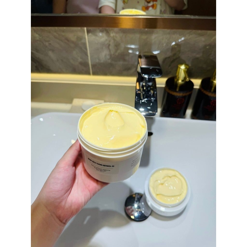 Kem body retinol X8 kích trắng da mix mạnh. Hộp 200gr