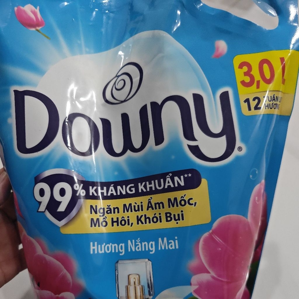 Nước xả vải Downy 3l
