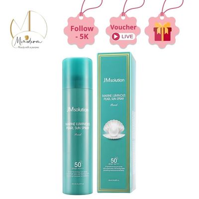 Xịt chống nắng JMsolution Marine Luminous Pearl Sun Spray bảo vệ làn da khi tiếp xúc với ánh nắng.
