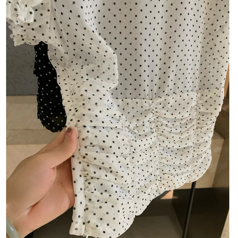 Áo Chấm Bi Tay Bồng Bun222 – Áo Cổ 3 Phân Nhún Eo Tôn Dáng, Áo Kiểu Nữ Dễ Thương Hàn Quốc | BigBuy360 - bigbuy360.vn