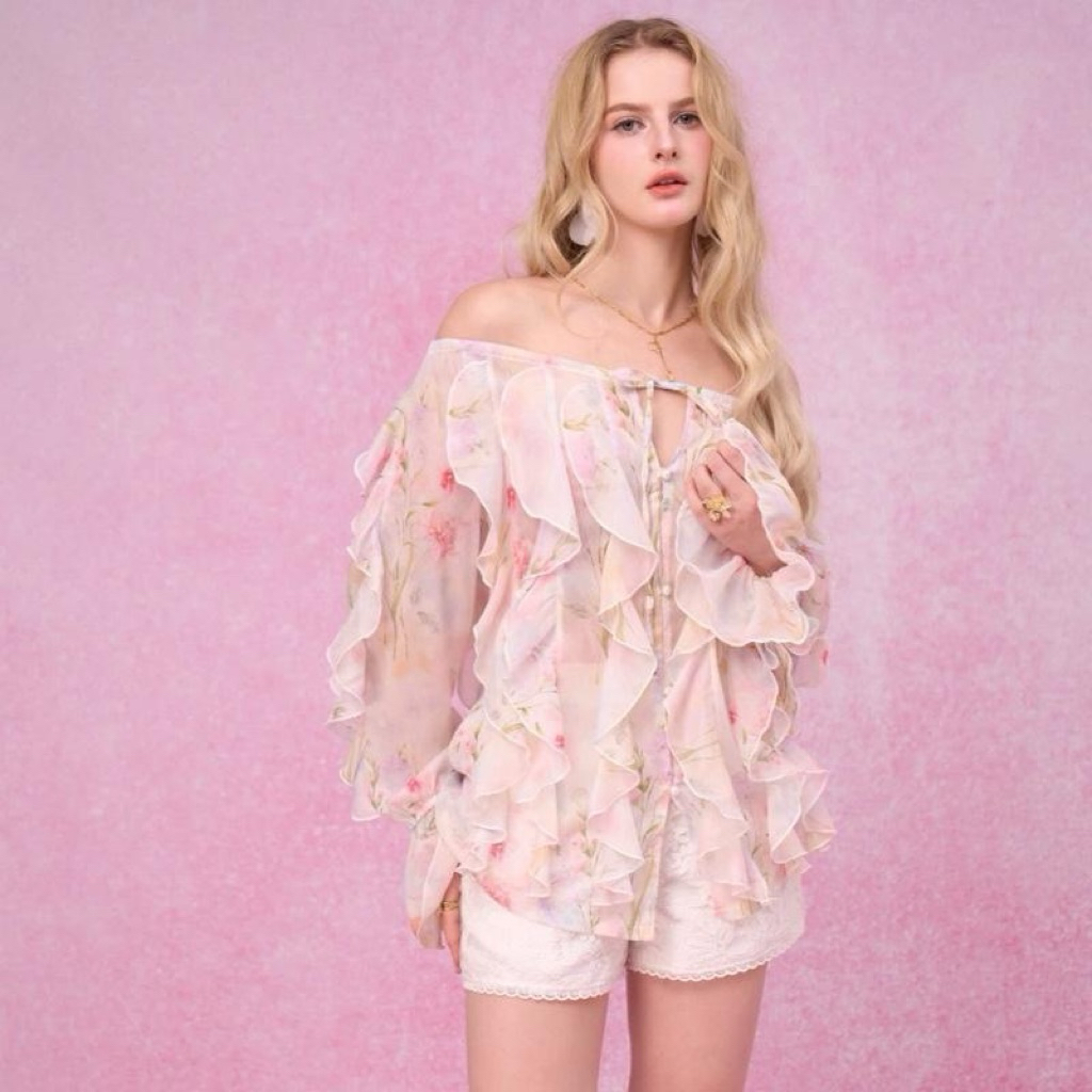 Berries | Elina Top | Áo tơ bèo hoạ tiết in hoa
