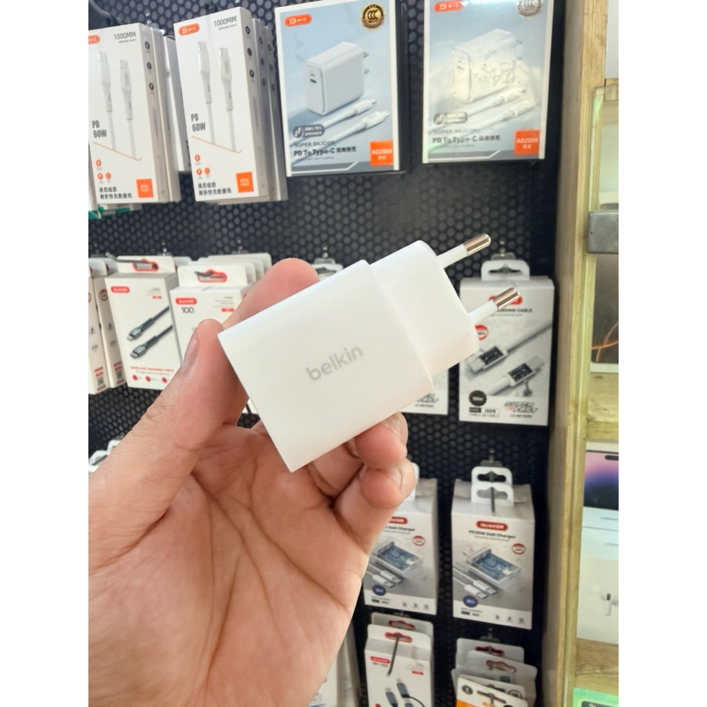 CỦ SẠC BELKIN 20W