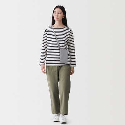 [26SS] MUJI Túi Đeo Mini Chống Thấm Nước Làm Từ Sợi Tái Chế H20.5*W13.5cm