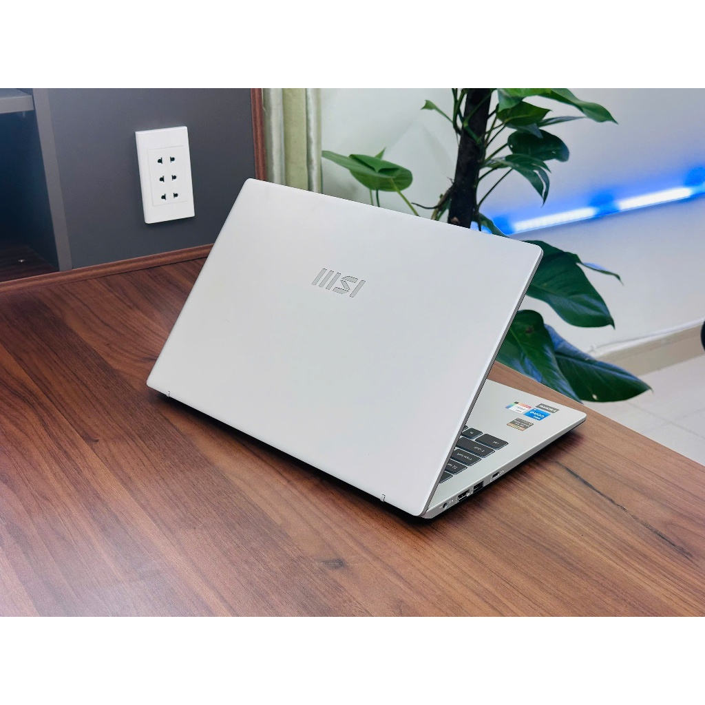 MSI 15 F13MG i5 1335U/ Ram 16GB/ SSD 512G/ FHD bảo hành chính hãng toàn quốc đến 23/08/2027