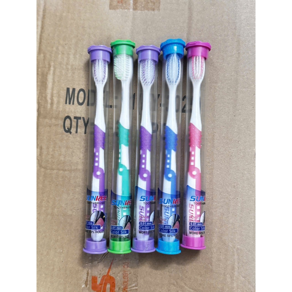 Bàn chải đánh răng Plus 365